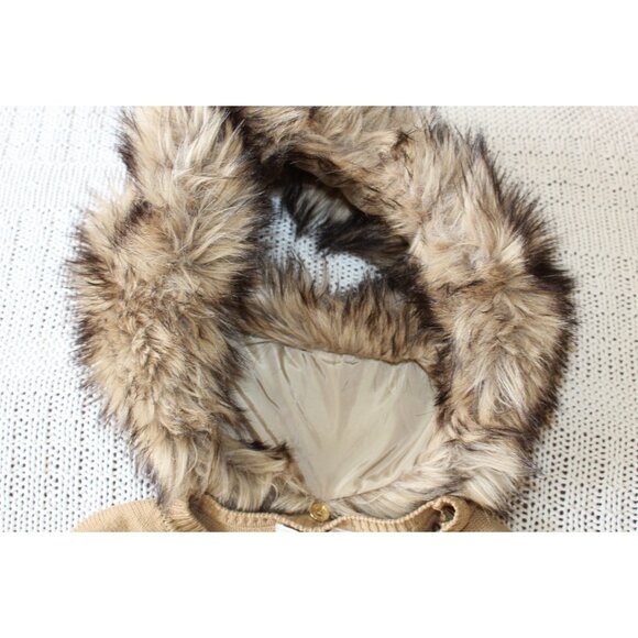Michael Kors Faux Fur Trim Poncho Sweater size Small Preppy Winter Chic Mobwife - Picture 6 of 7